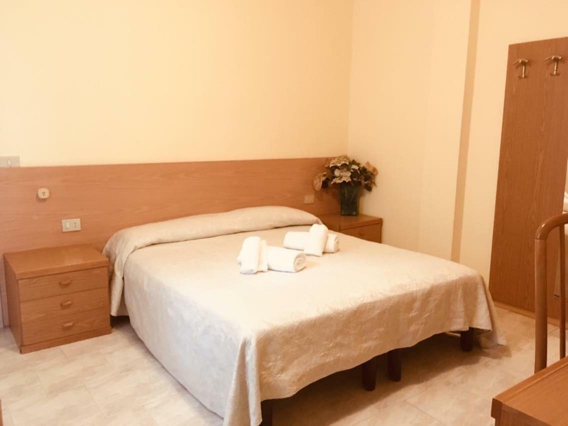 Park Hotel Faver Tremosine Zimmer foto